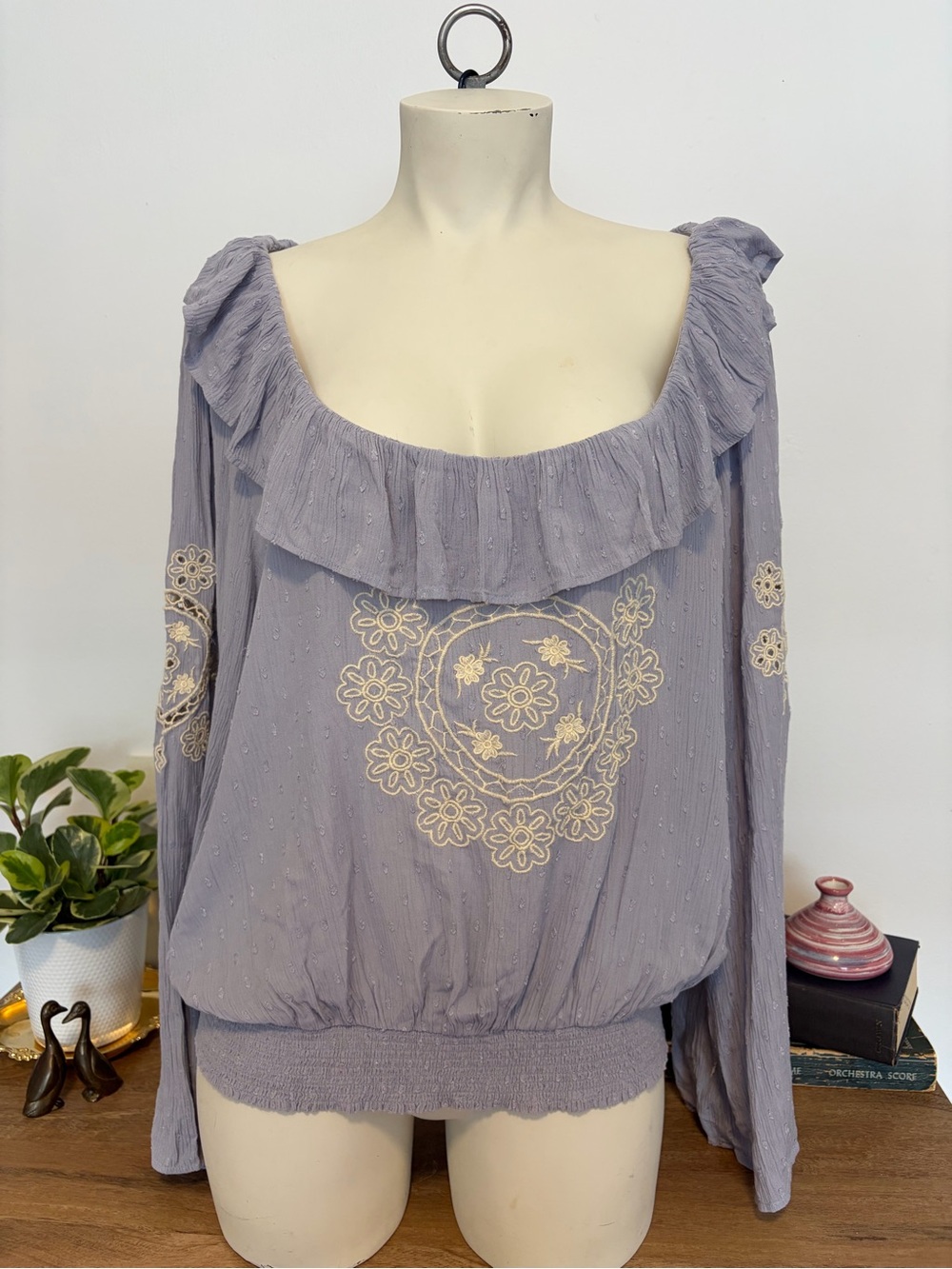 American Eagle XL Embroidered Boho Blouse
